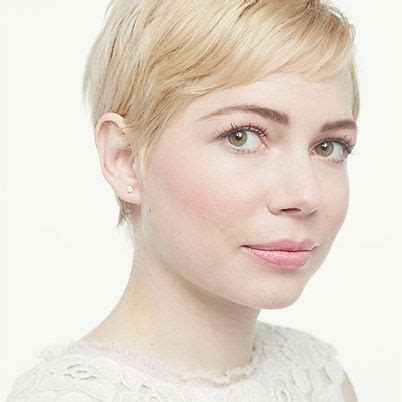 michelle williams pink pixie.